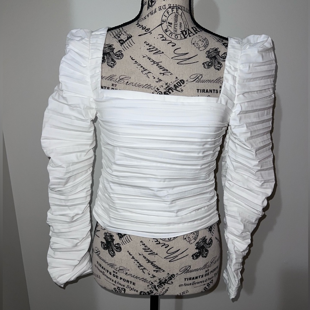Few Moda Kourt Anastasia White Ruched Puff Sleeve Top Size Small